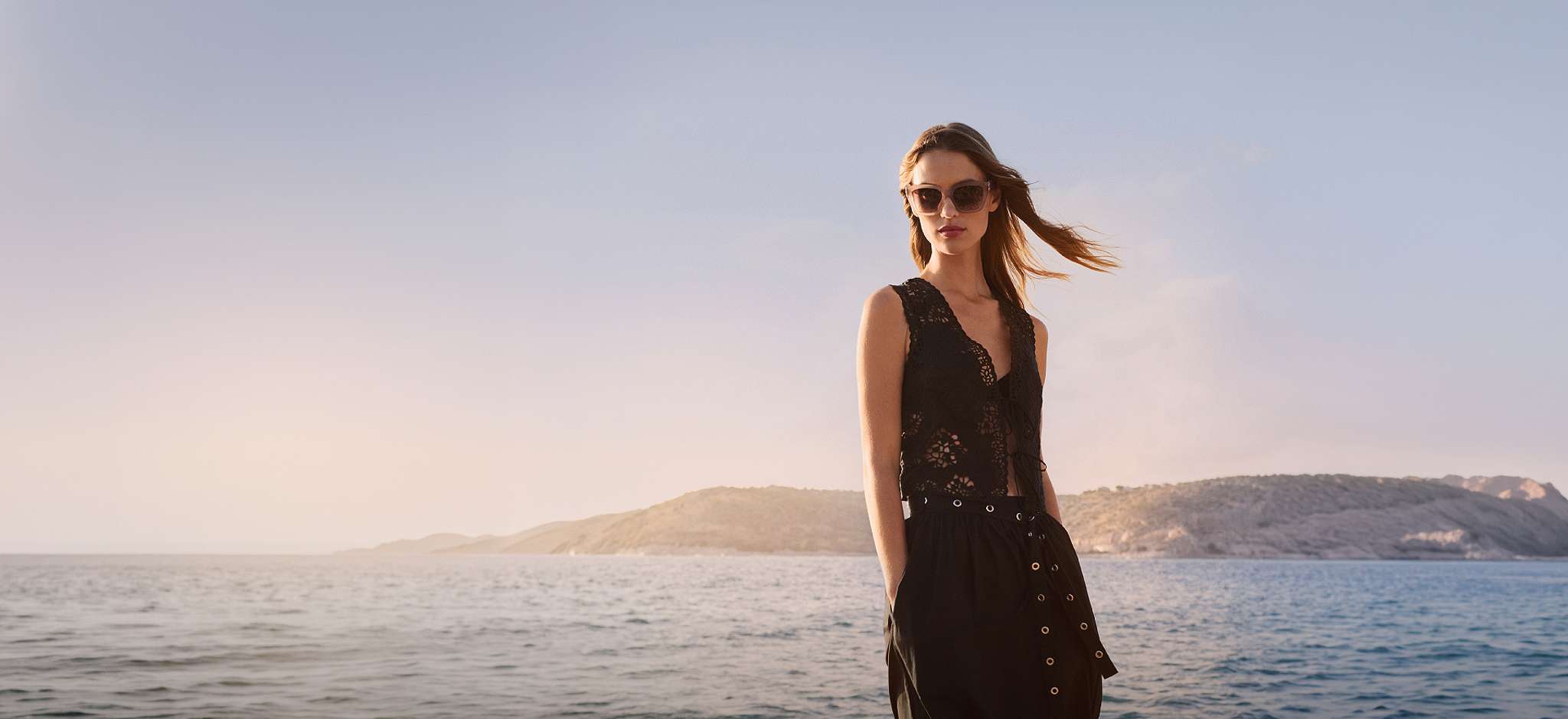 Women high-summer essentials