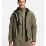 Water-repellent jacket with adjustable hem