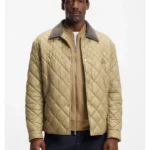 Water-repellent jacket with mixed quilting