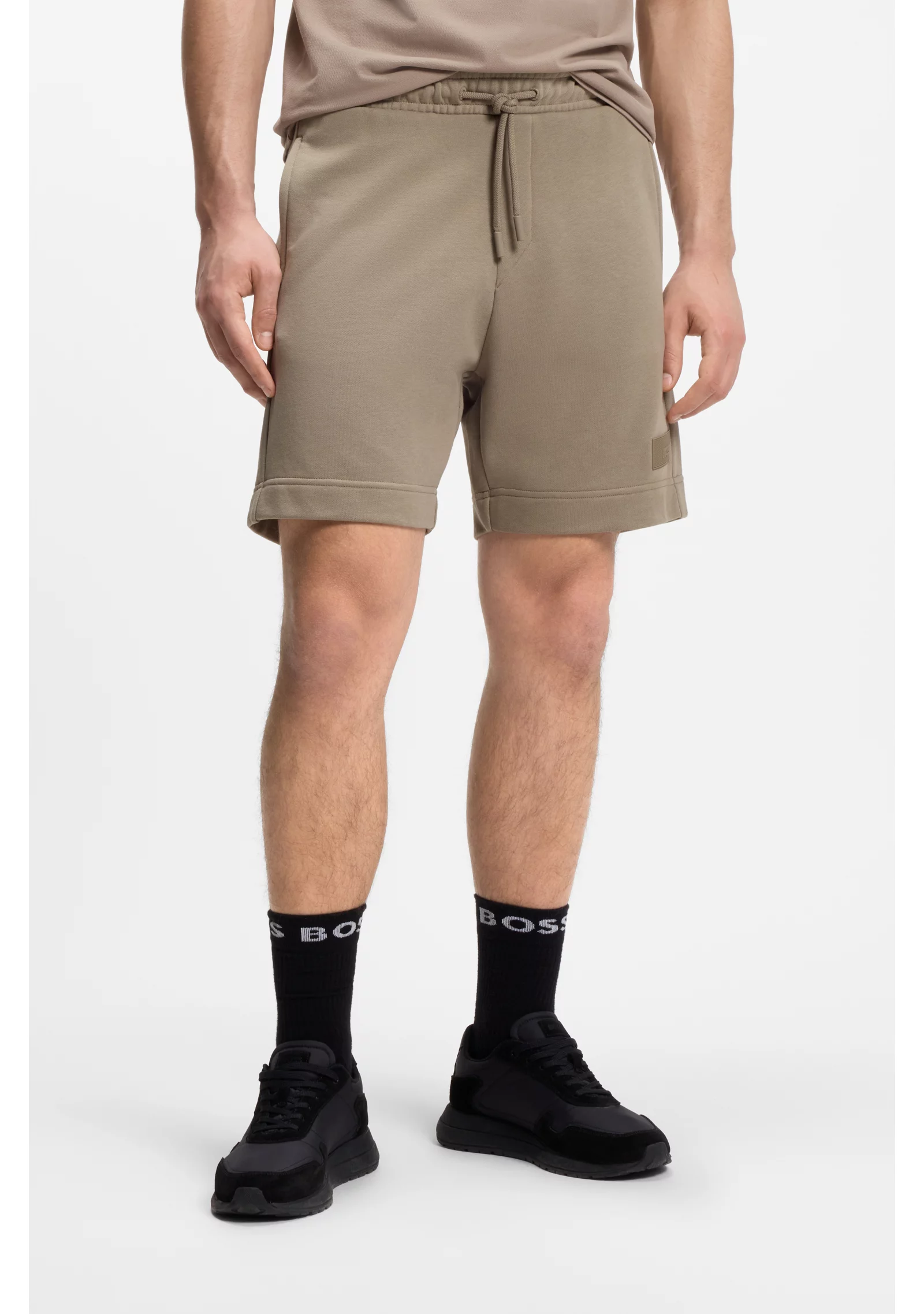 hbeu50564105_334_350 Relaxed-fit shorts in cotton French Terry - Image 1