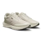 Running trainers with leather trims