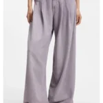 Relaxed-fit jeans with wide leg