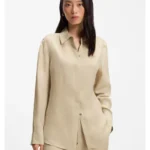 Regular-fit blouse with concealed closure