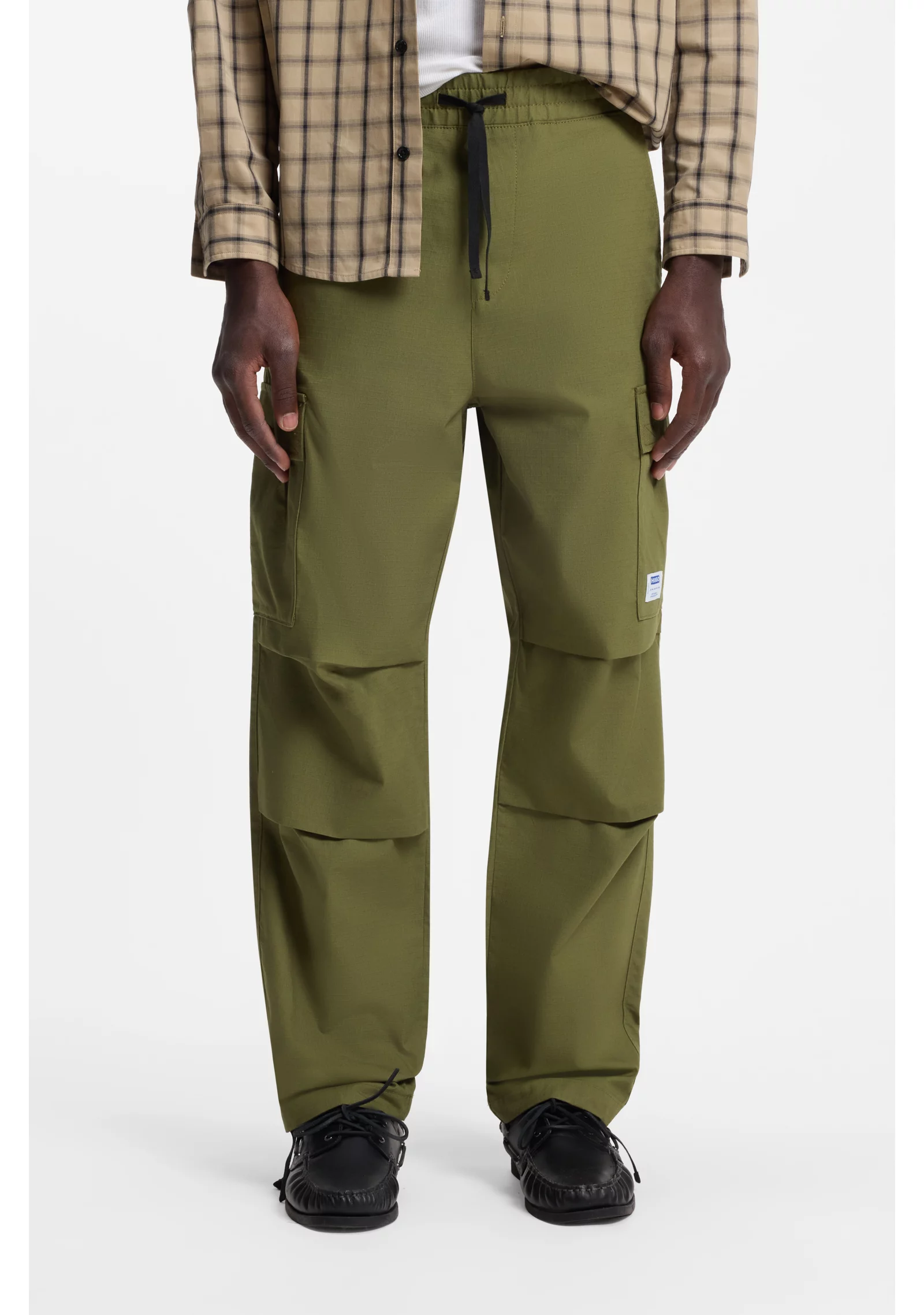 hbeu50564196_388_350 Relaxed-fit cargo trousers in cotton ripstop - Image 1