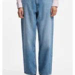 Loose-fit wide-leg jeans with charm accents