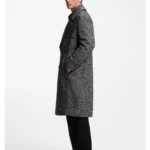 Double-breasted coat in a virgin wool blend