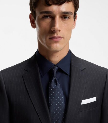 Slim-fit suit in striped virgin wool, Dark Blue