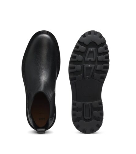 Grained leather boots with elasticated side panels, Black