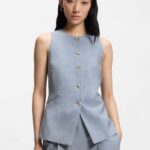 Slim-fit waistcoat in virgin wool, Light Blue