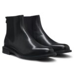 Leather Chelsea boots with elasticated panels, Black
