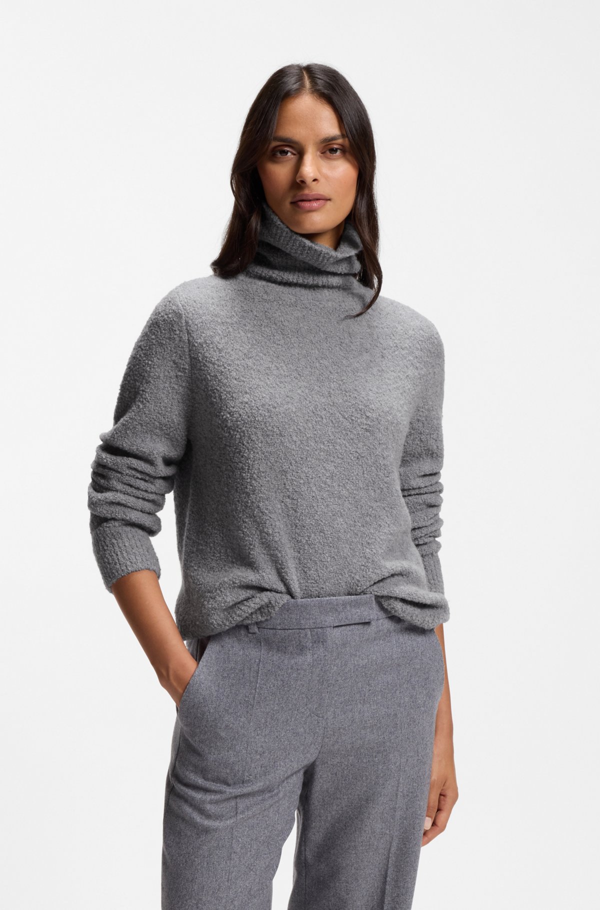 hbeu50571219_081-1 Rollneck sweater in a bouclé virgin-wool blend, Light Grey